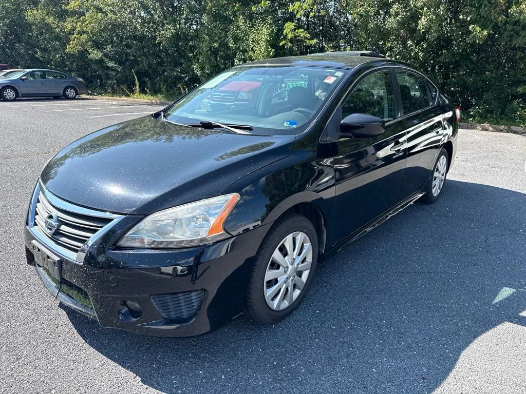 Used 2013 Black Nissan SR image 2