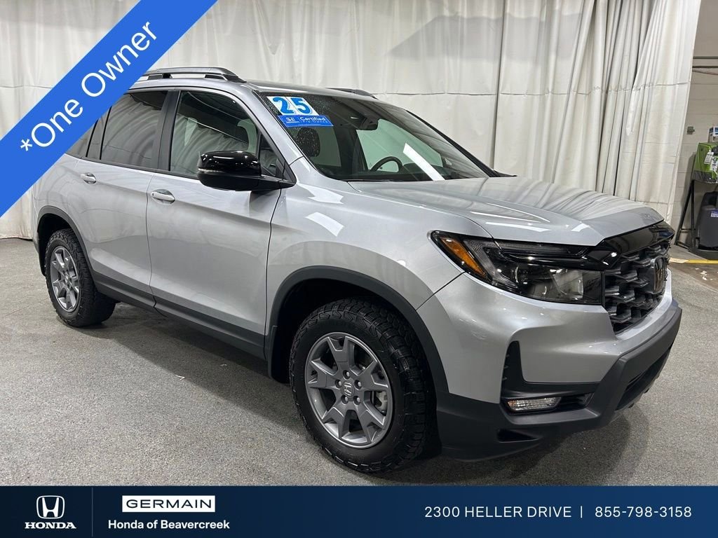 2025 Honda Passport 3.5 TrailSport 4WD Auto's photo