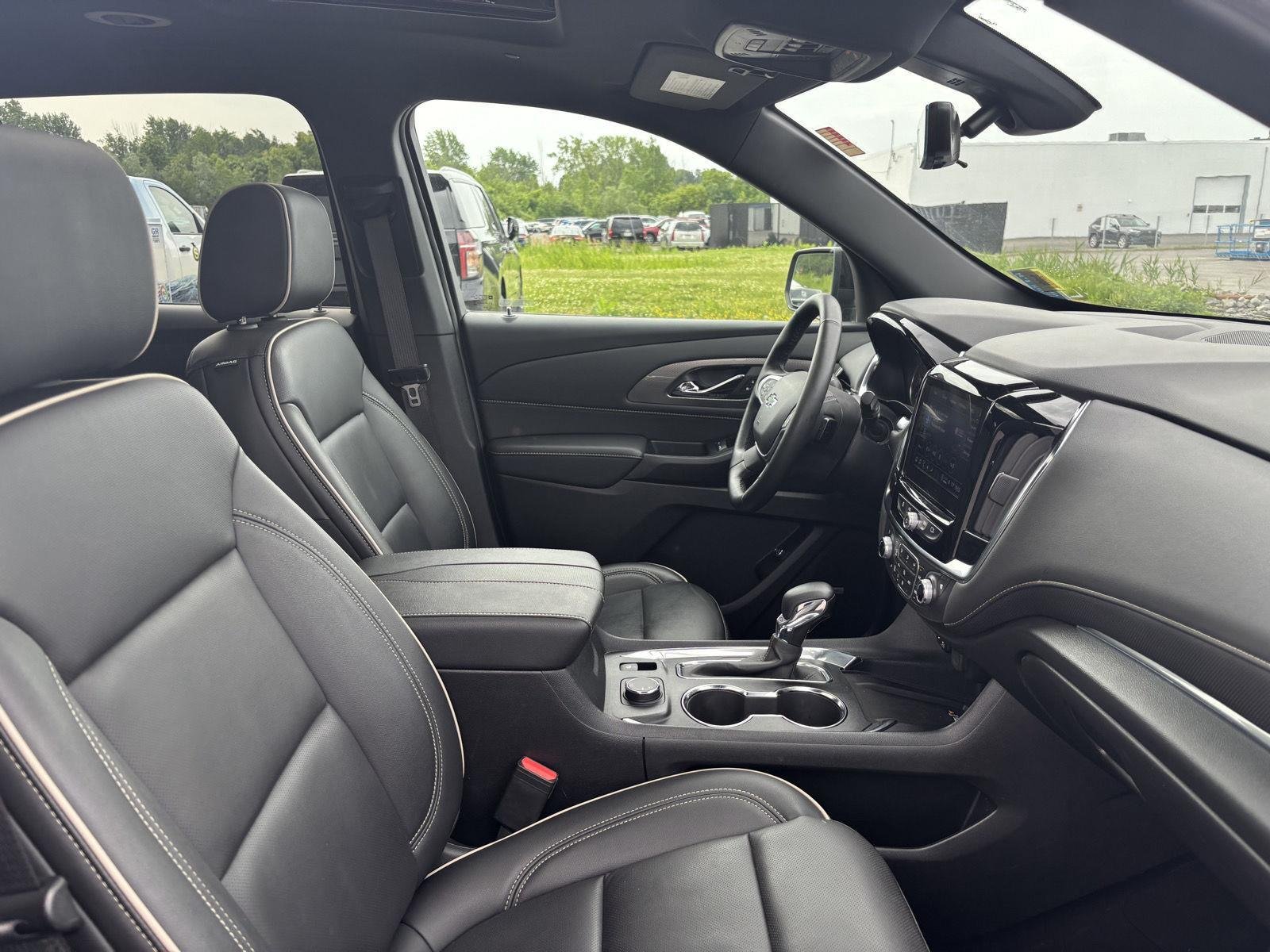 Used 2023 Black Metallic Chevrolet Premier image 43
