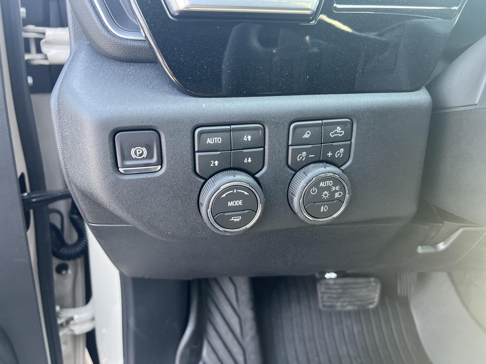 2026 Chevrolet Silverado 1500 RST - Photo 18