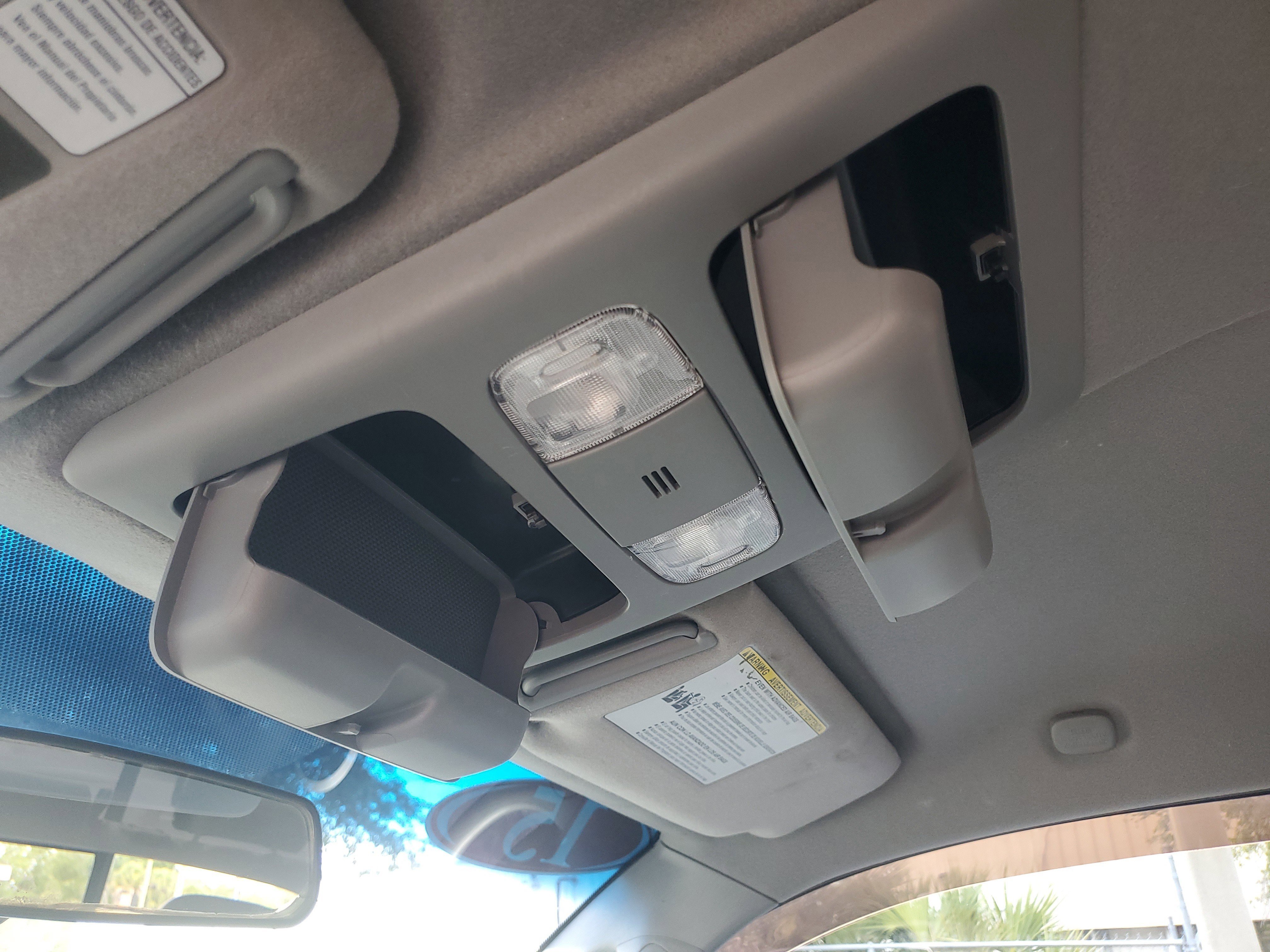 Used 2015 Pyrite Mica Toyota Base image 26