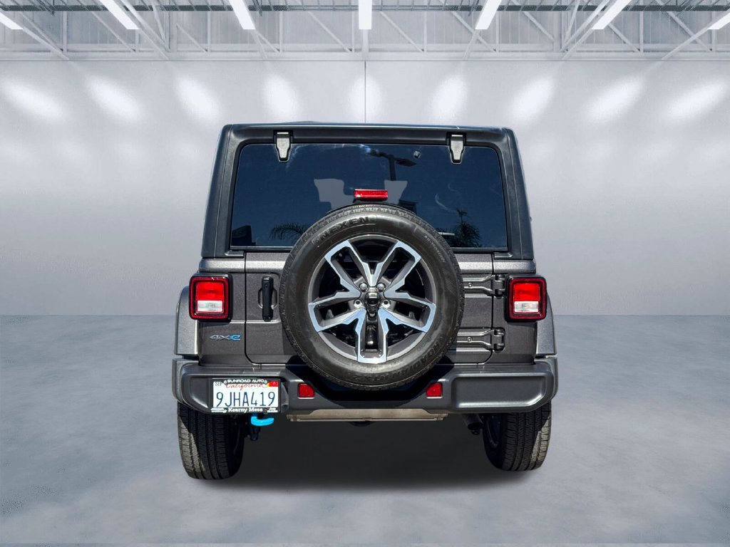 Used 2024 Gray Jeep Sport S 4xe image 5