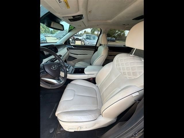 Used 2020 Black Hyundai Limited image 10