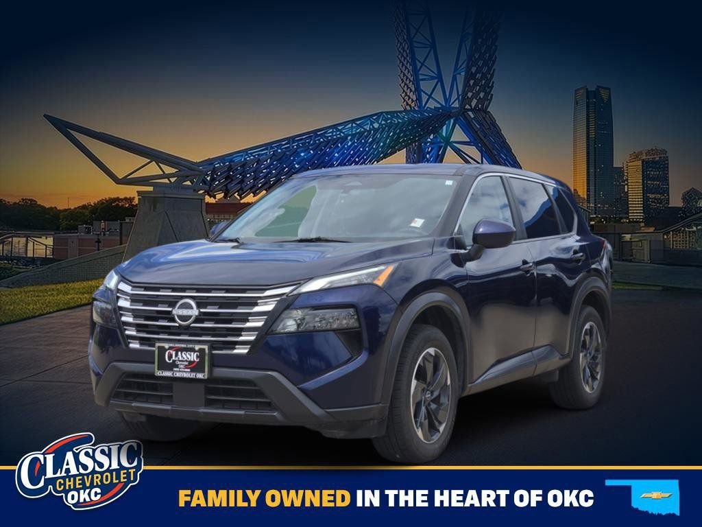 Used 2025 Blue Nissan SV image 3