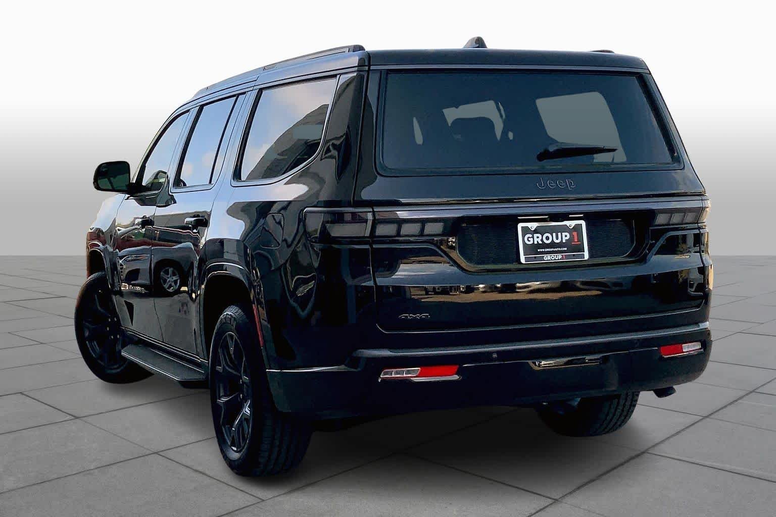 New 2026 High Gloss Black Jeep Limited Altitude image 12