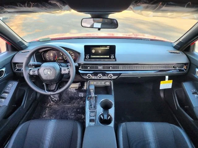 2025 Honda Civic Hatchback Sport - Photo 11