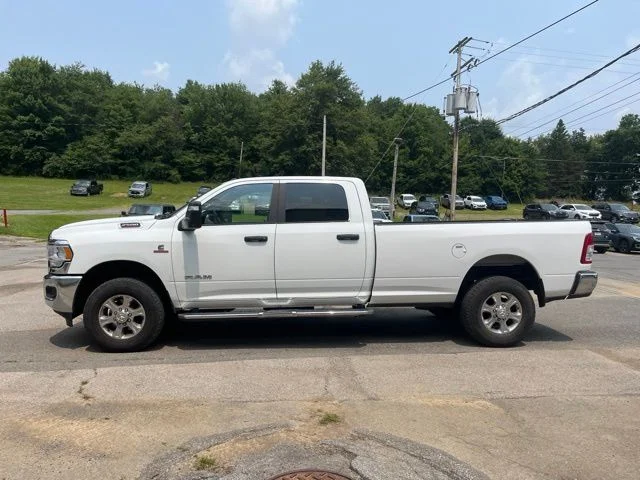 Used 2024 White Ram Big Horn image 9