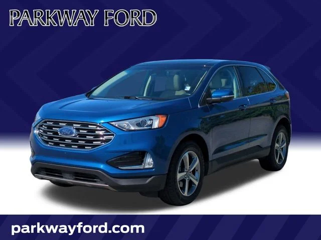 Used 2020 Blue Ford SEL image 1