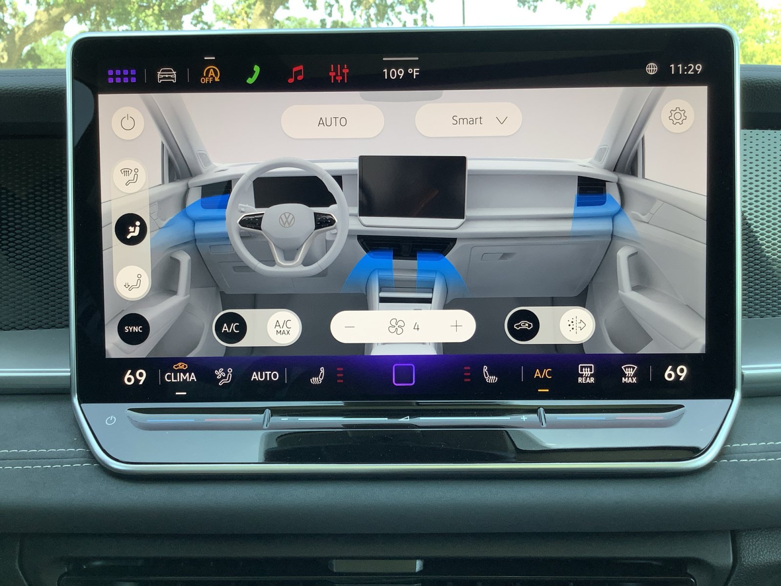 New 2026 MONTEREY BLUE Volkswagen SE image 18