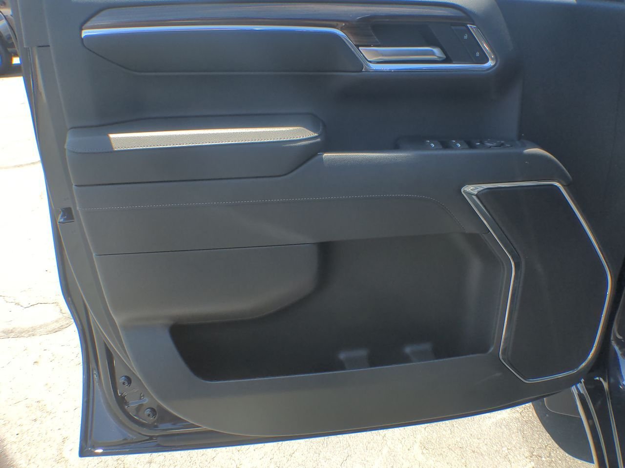 2023 Chevrolet Silverado 1500 RST - Photo 22