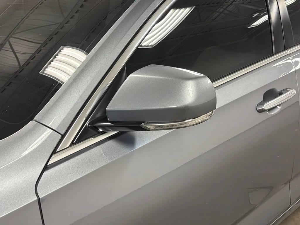 Used 2021 SATIN STEEL METALLIC Cadillac Premium Luxury image 12