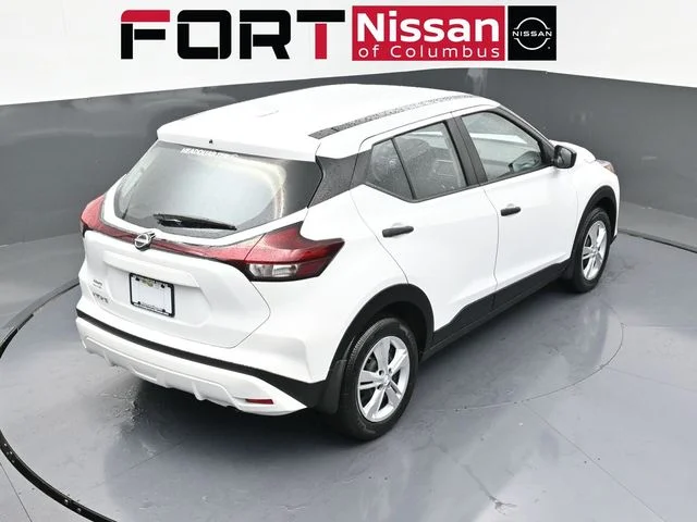 Used 2025 White Nissan S image 42