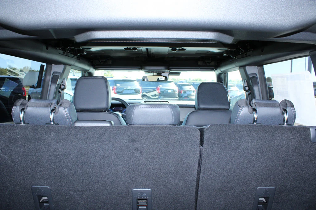 New 2026 Avalanche Gray Ford Badlands® image 16