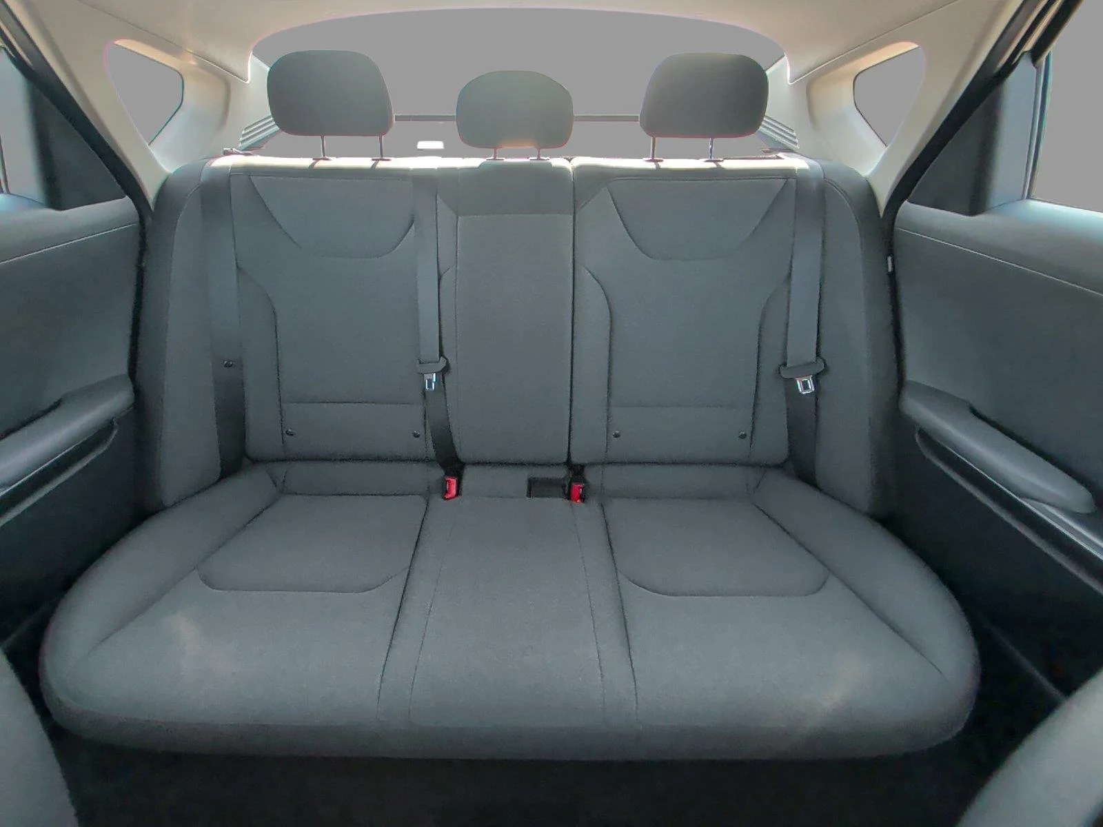 Used 2025 Steel Gray Kia LXS image 13
