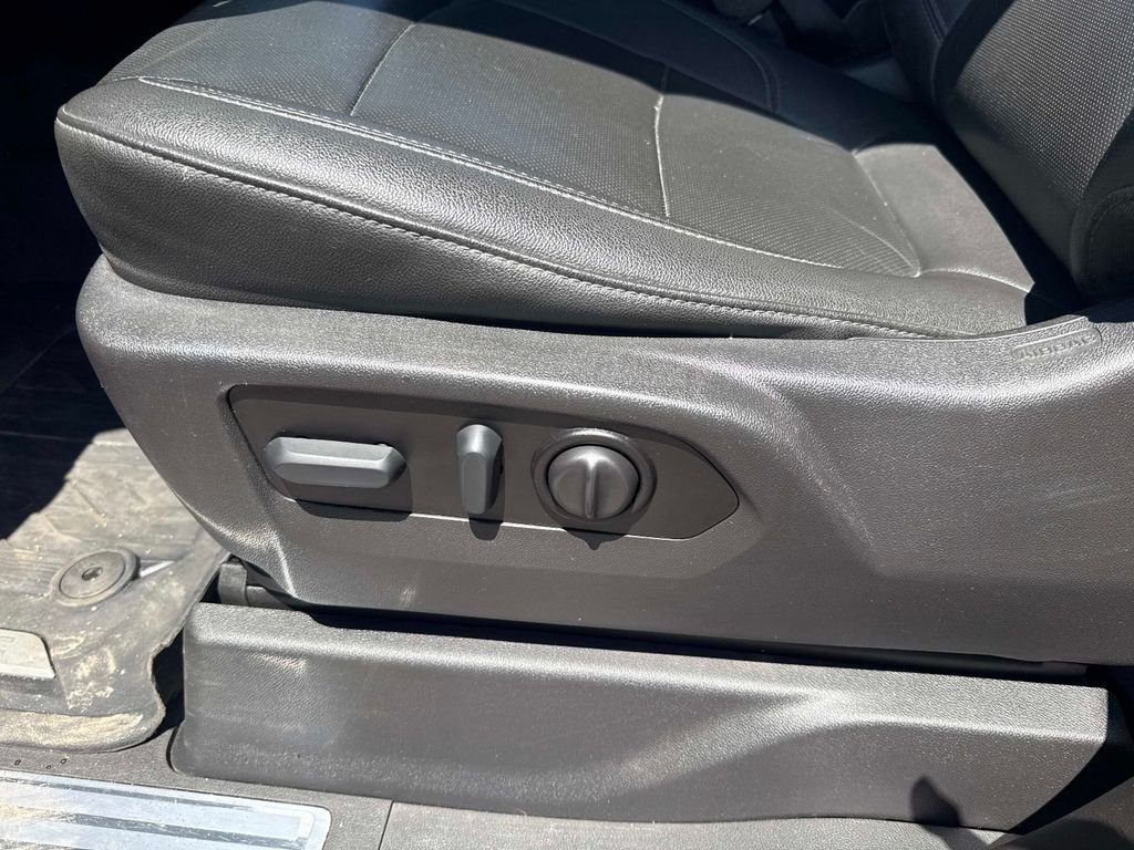 Used 2021 Red GMC SLT image 20