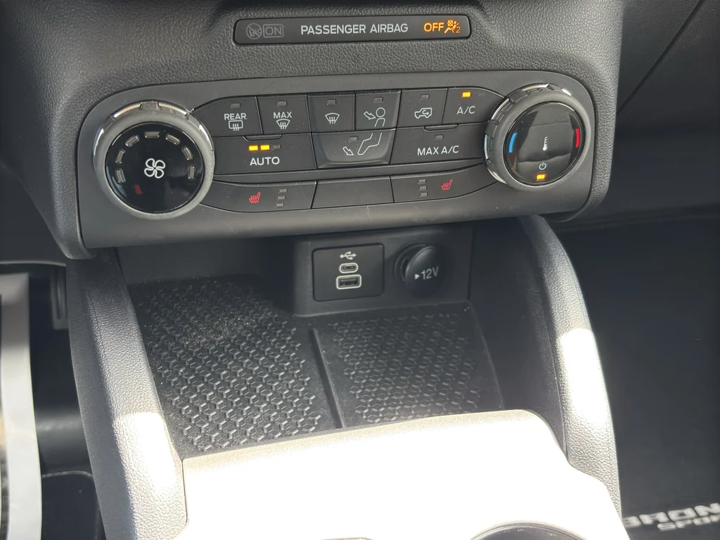 Used 2023 Shadow Black Ford Badlands image 22