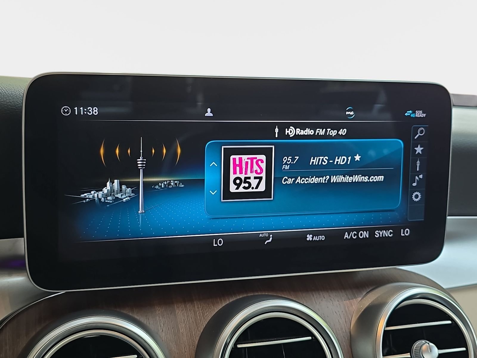 Used 2020  Mercedes-Benz C 300 image 23