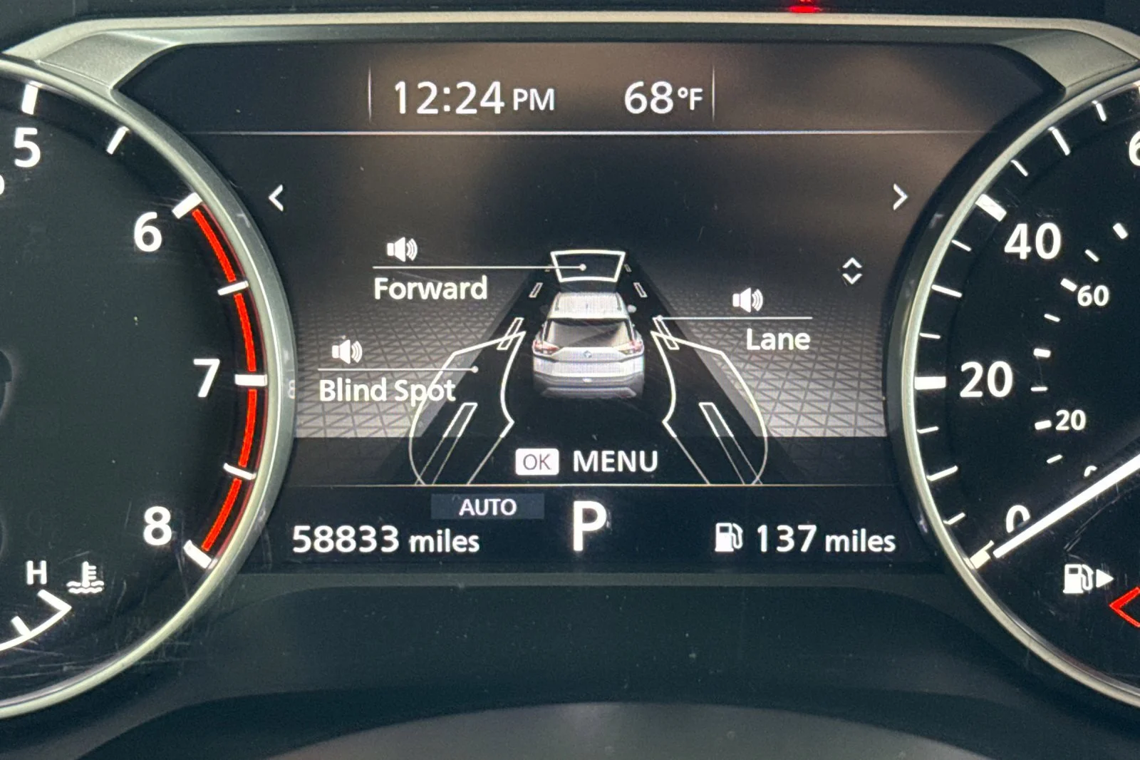 Used 2023 Gun Metallic Nissan SV image 25