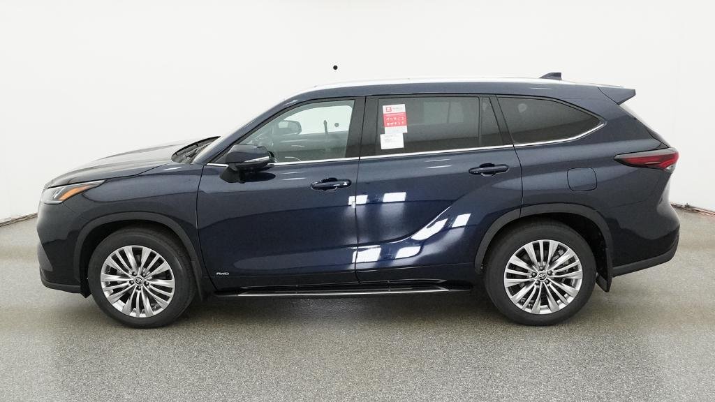 2026 Toyota Highlander Platinum - Photo 8