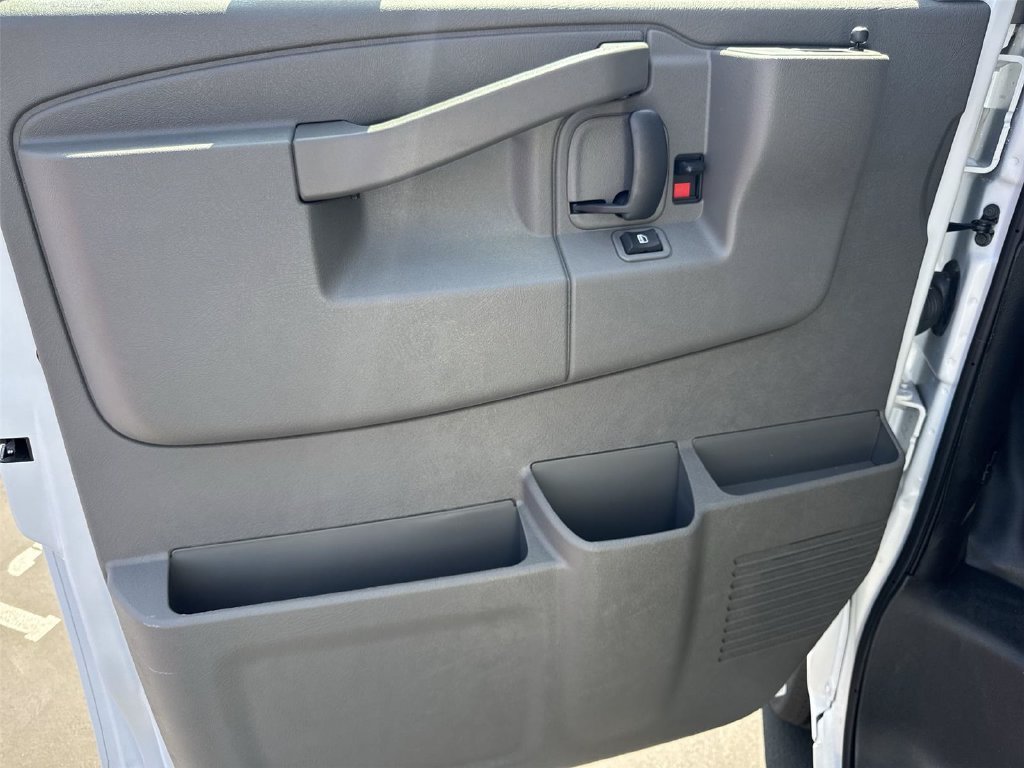 2026 Chevrolet Express Passenger LS - Photo 16