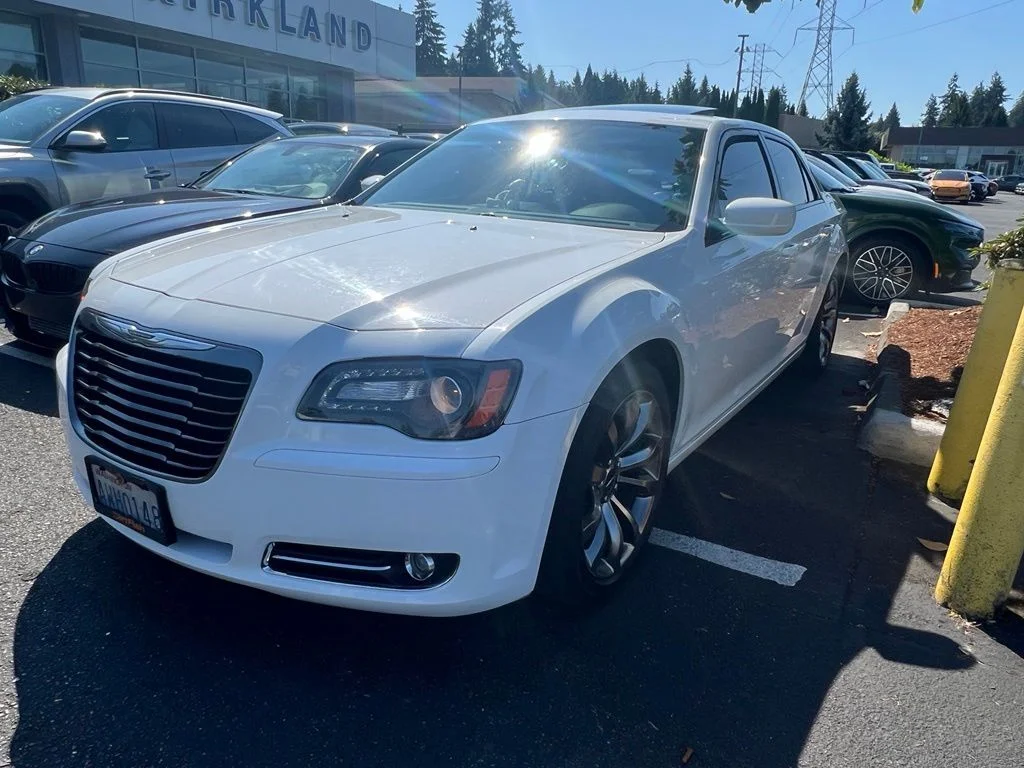 Used 2014 Bright White Clearcoat Chrysler S image 1
