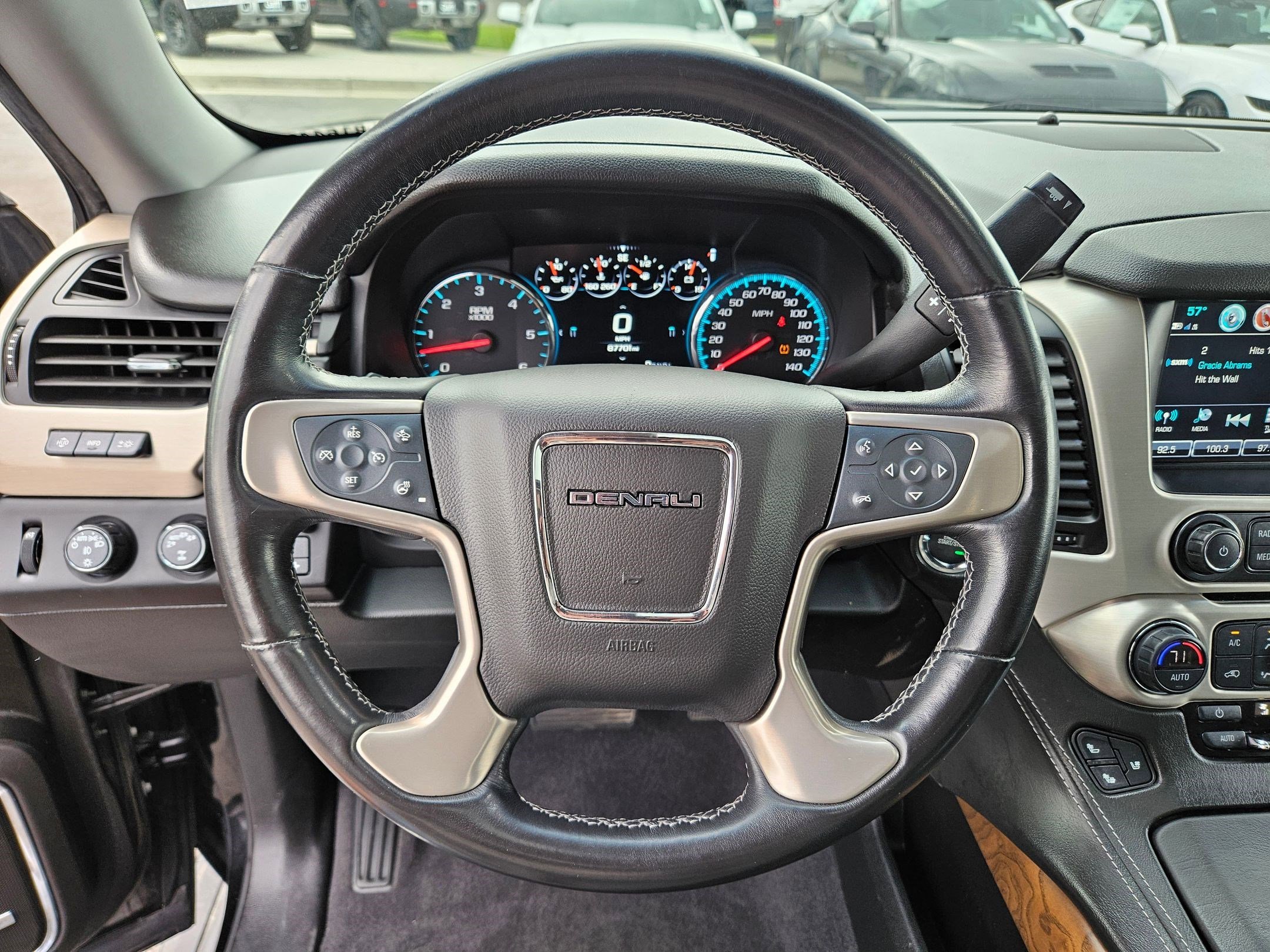 Used 2020 Onyx Black GMC Denali image 17