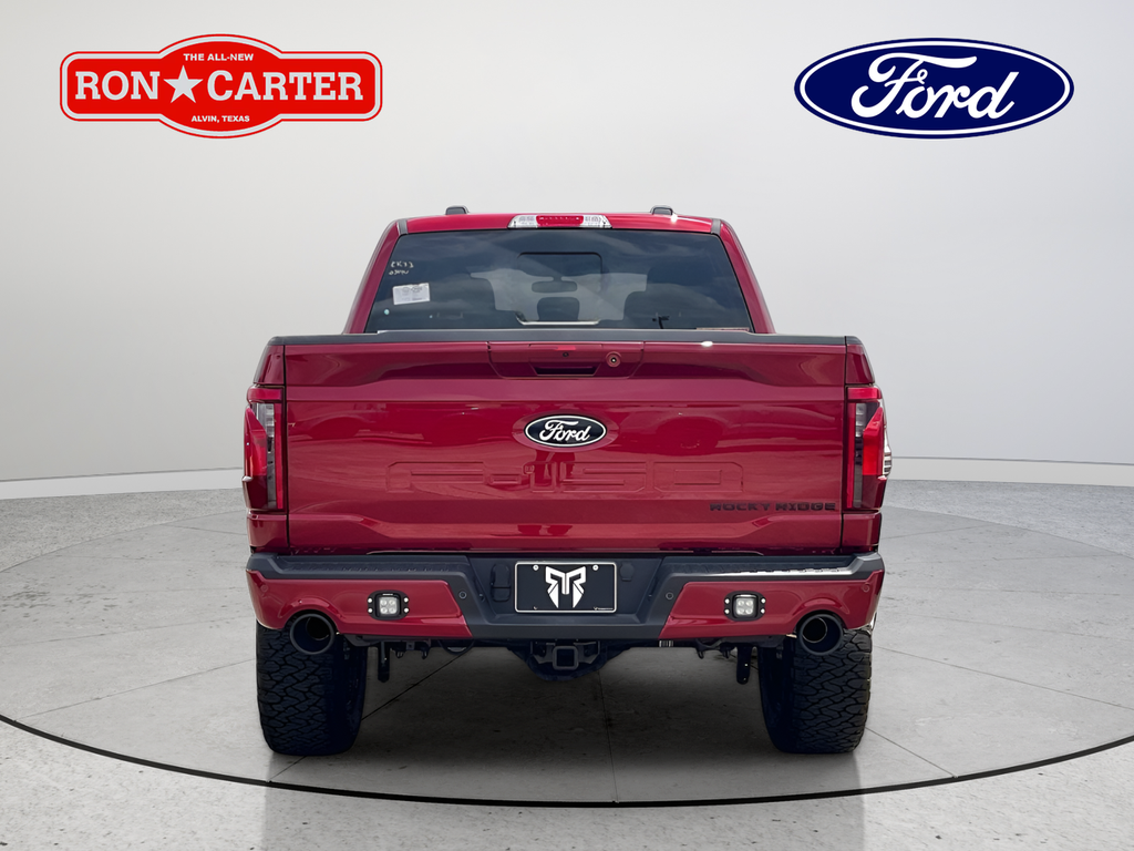 New 2026 Ruby Red Metallic Tinted Clearcoat Ford XLT image 4