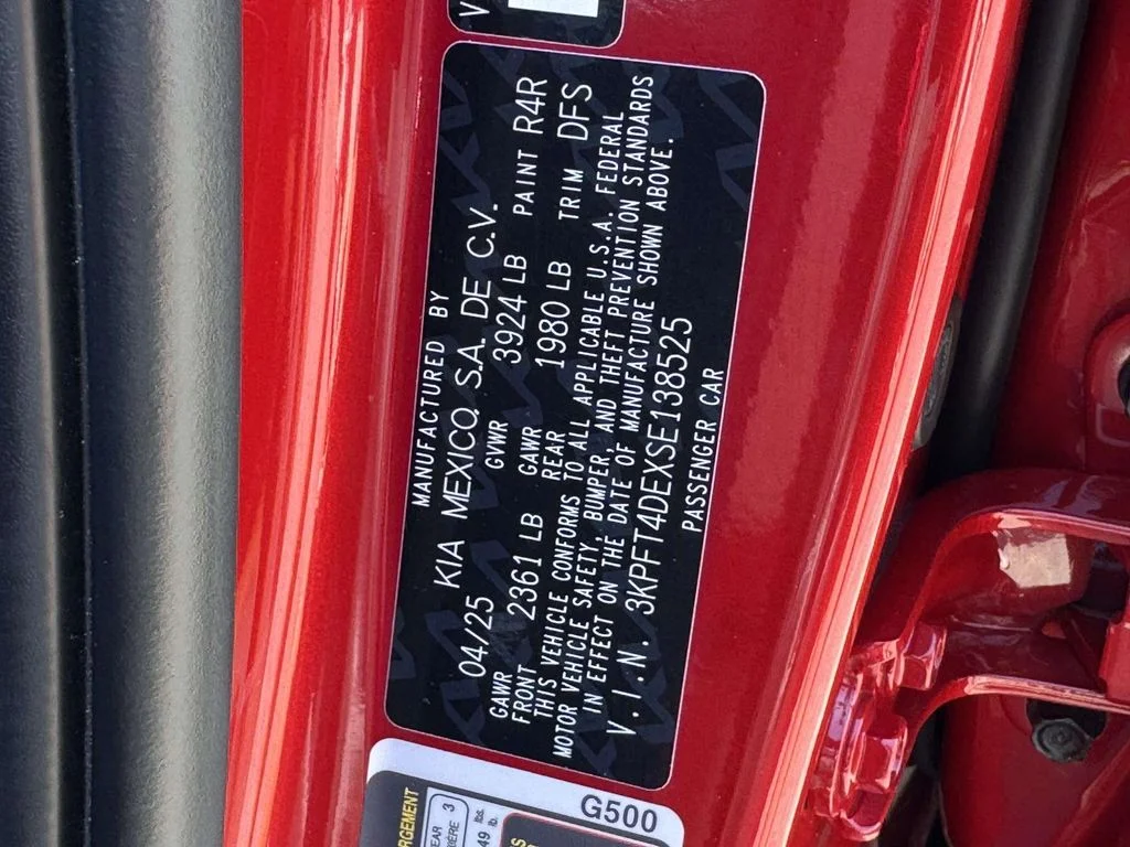 Used 2025 Red Kia LXS image 30