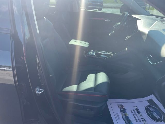 Used 2023 Black Buick Essence image 18