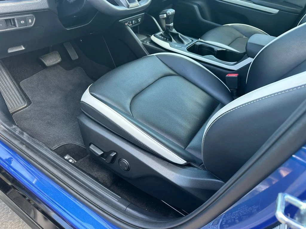 Used 2025 Blue Kia GT-Line image 17