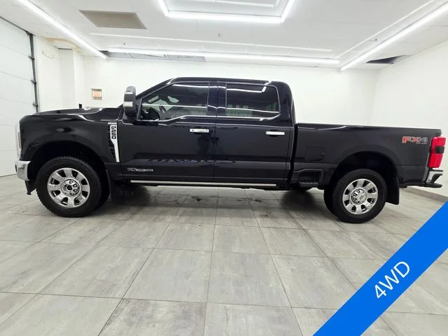 Certified Used 2025 Agate Black Metallic Ford King Ranch image 2