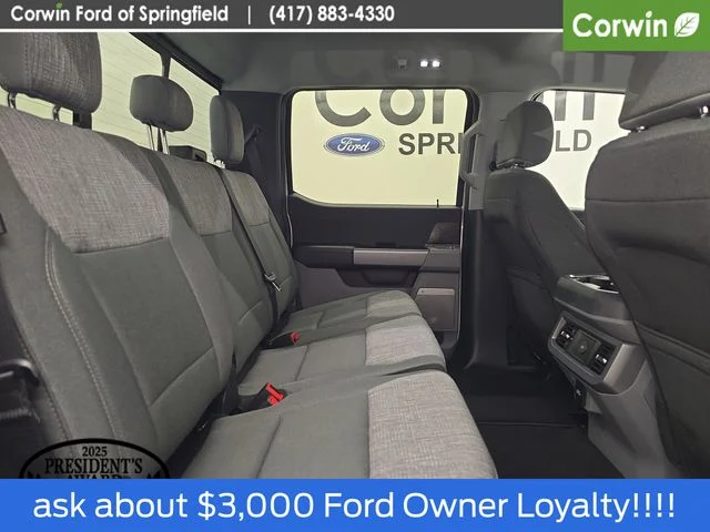 New 2026 Oxford White Ford F-250® XLT image 14