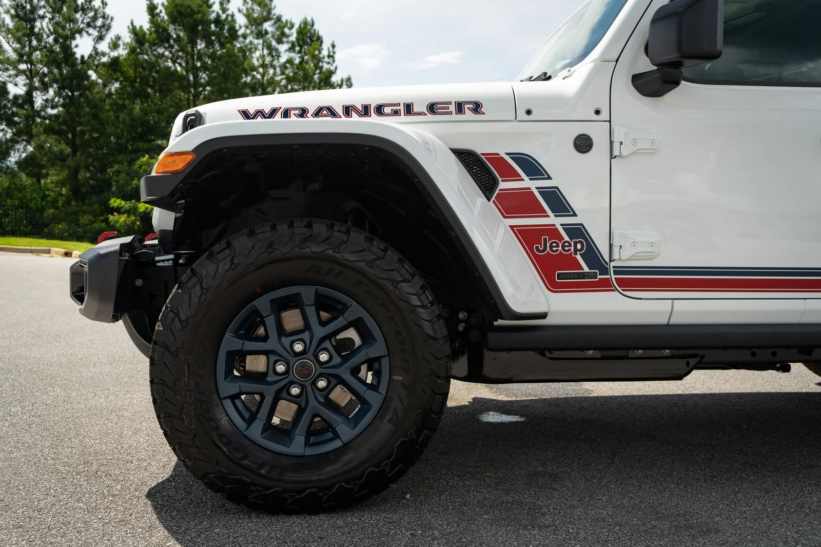 New 2026 Bright White Clearcoat Jeep Willys image 4