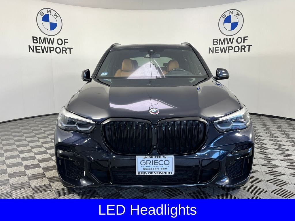 Used 2022 Black BMW xDrive40i image 7