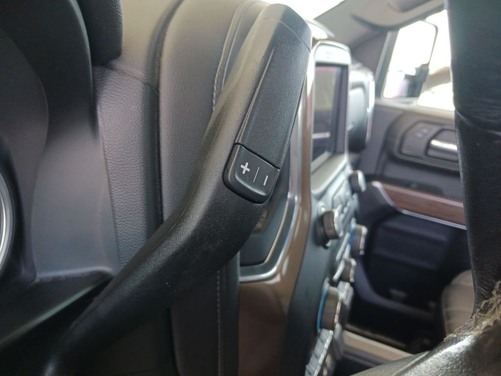 Used 2020 Gray Chevrolet High Country image 36