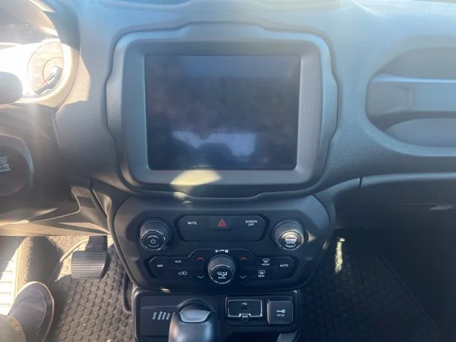 Used 2020 Black Jeep Trailhawk image 13