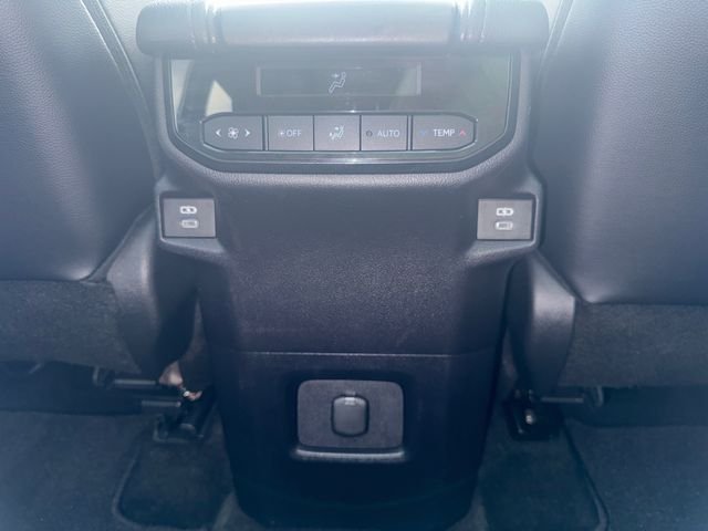 2024 Toyota Grand Highlander XLE - Photo 24