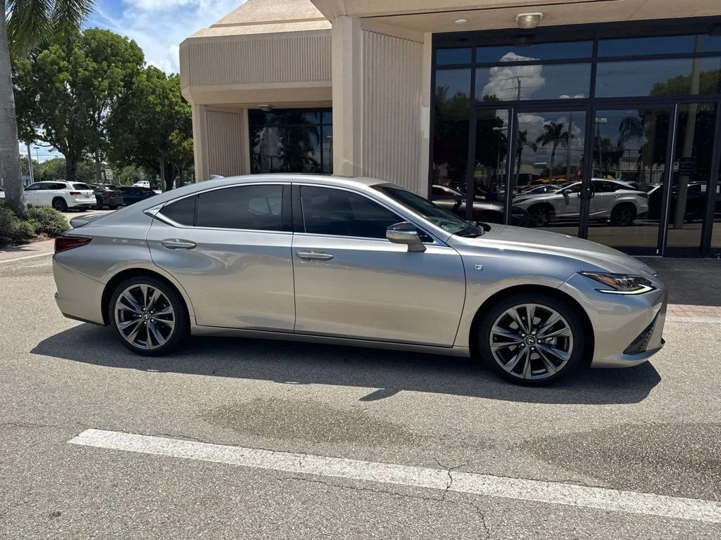 Used 2019 Silver Lexus 350 F Sport image 4