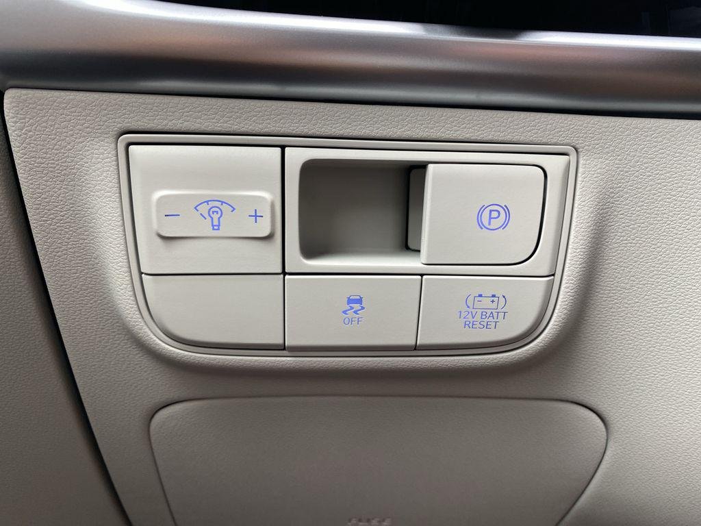 New 2026 Creamy White Pearl Hyundai Blue image 19