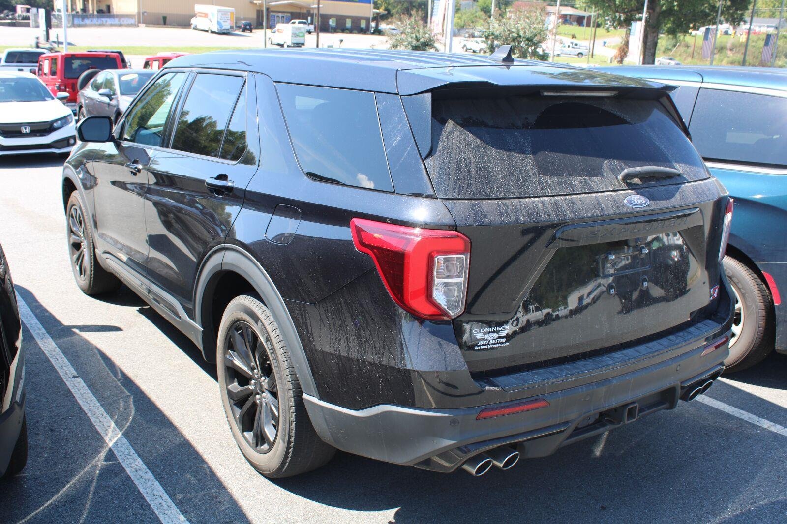 Used 2022 Agate Black Ford ST image 6