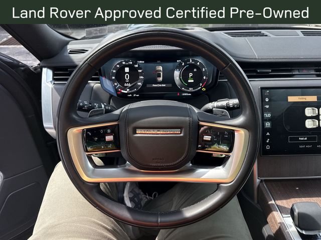 Certified Used 2025 Santorini Black Land Rover SE image 14