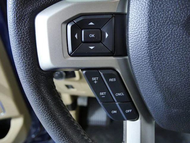 Used 2015 Blue Ford Lariat image 23