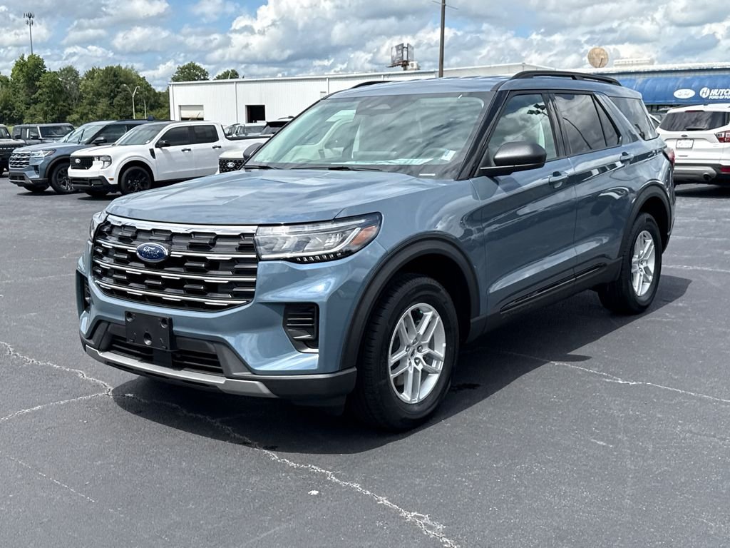 Certified Used 2026 Vapor Blue Ford Active image 3