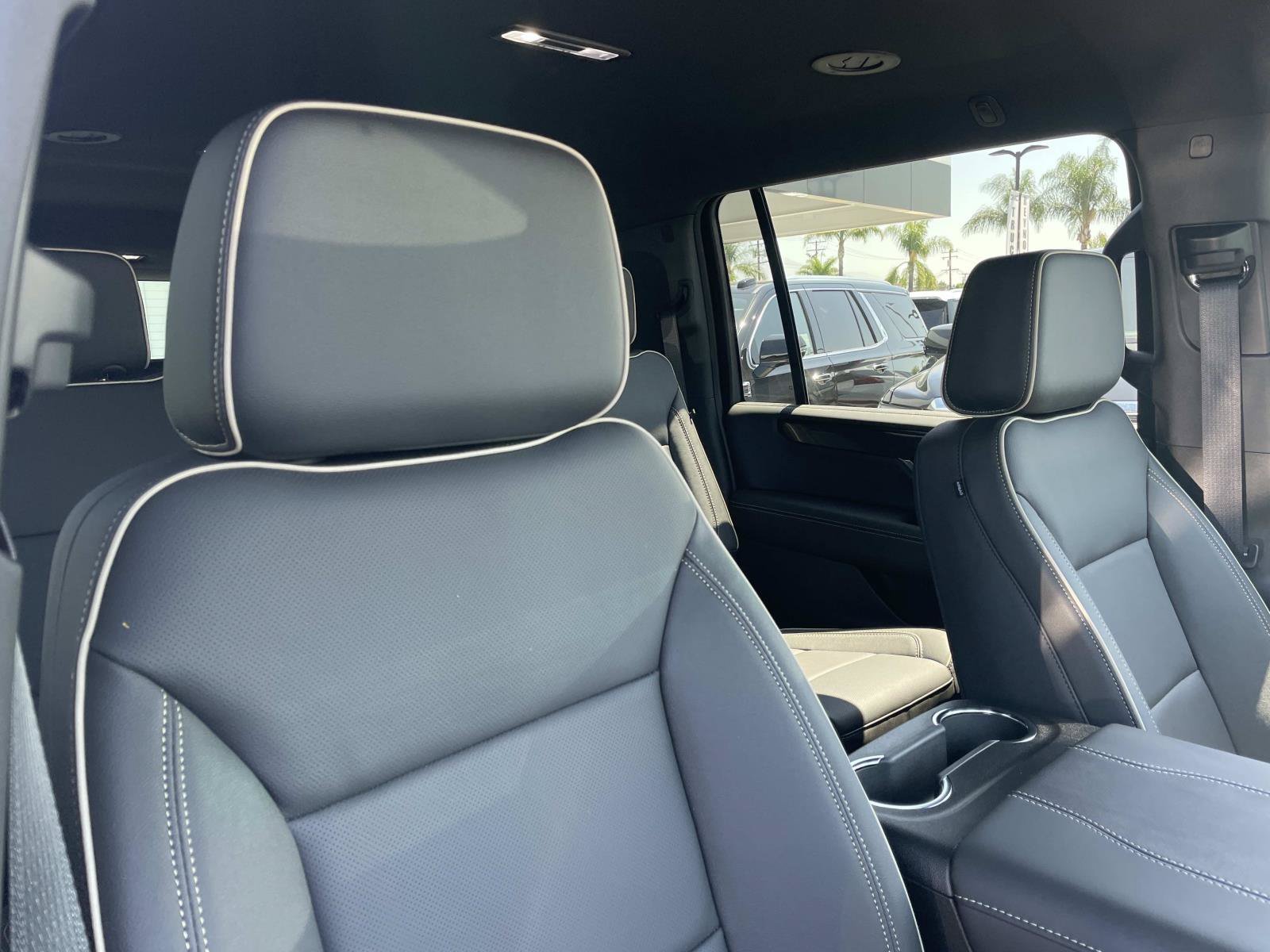 2026 GMC Yukon XL Elevation - Photo 29