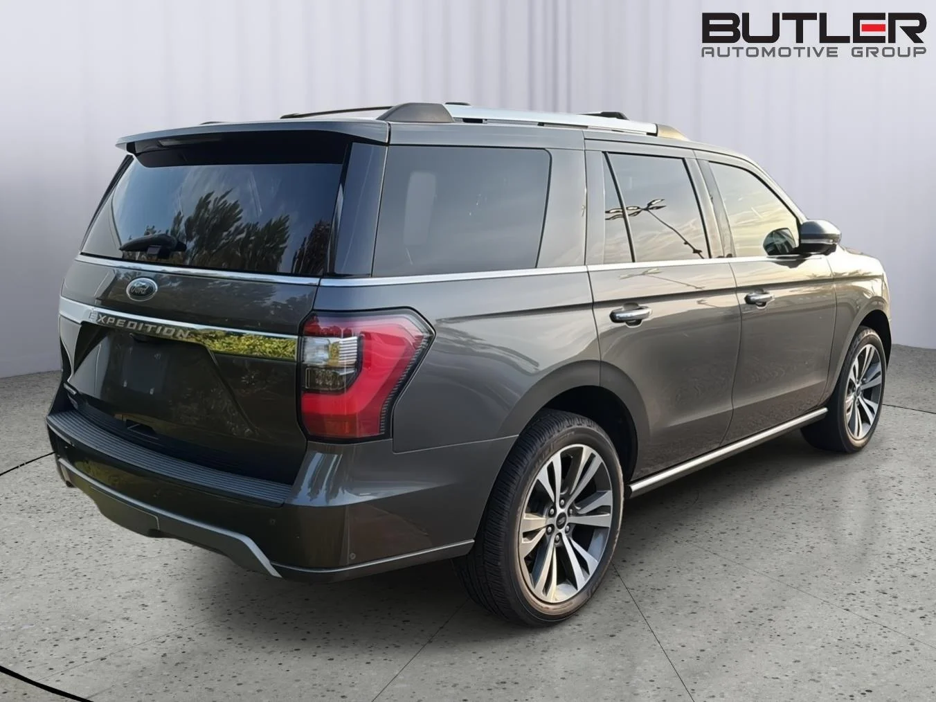 Used 2021 Magnetic Ford Limited image 8