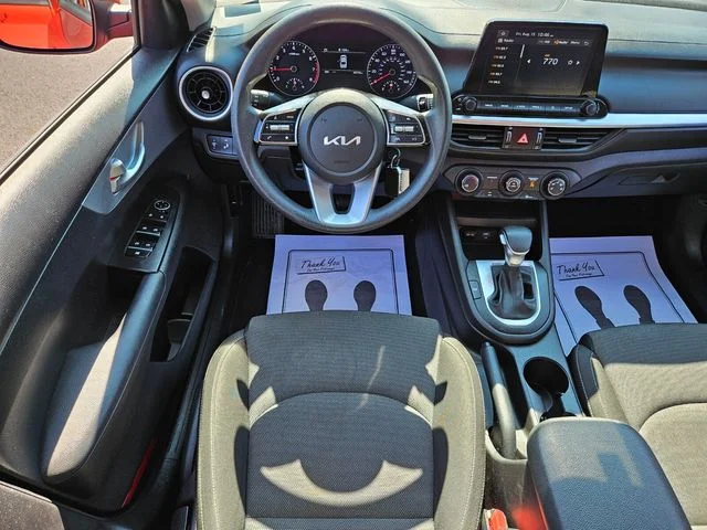Used 2023 Red Kia LXS image 12