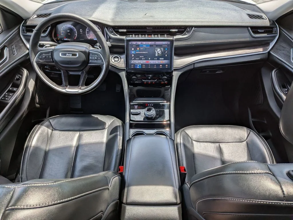 Used 2023 White Jeep Limited image 24