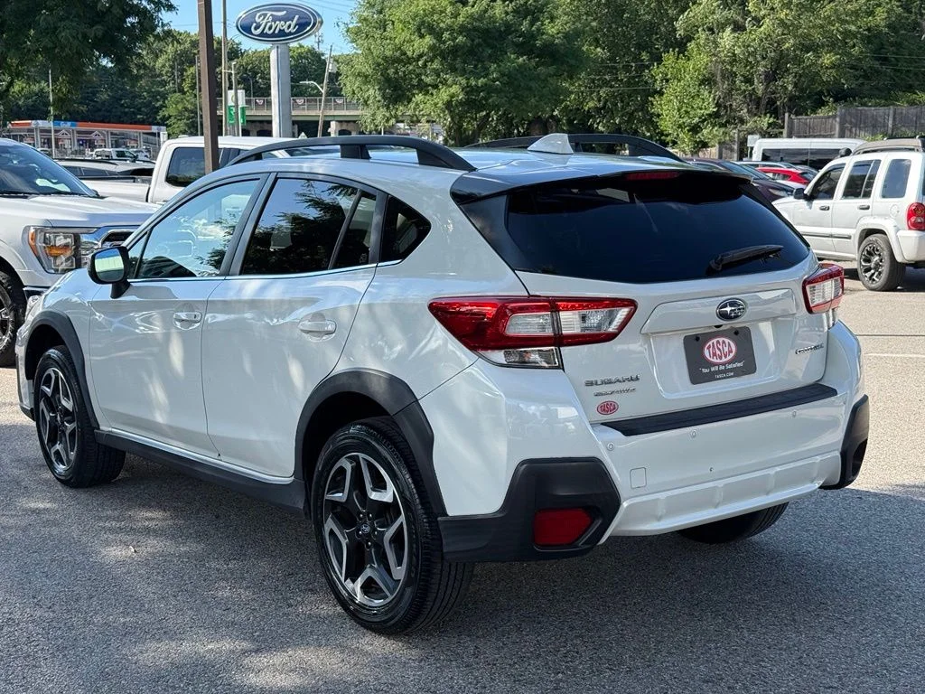 Used 2019 White Subaru 2.0i Limited image 8