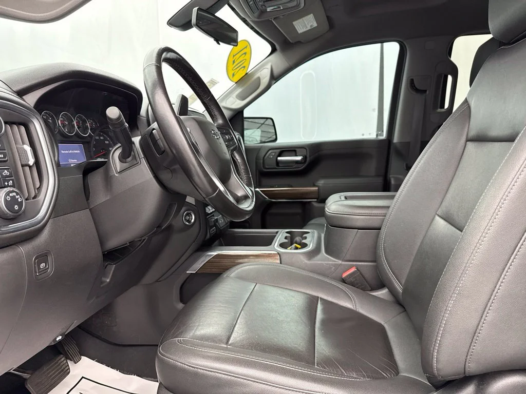 2021 Chevrolet Silverado 1500 LT TRAIL BOSS Crew Cab Pickup Slide 14