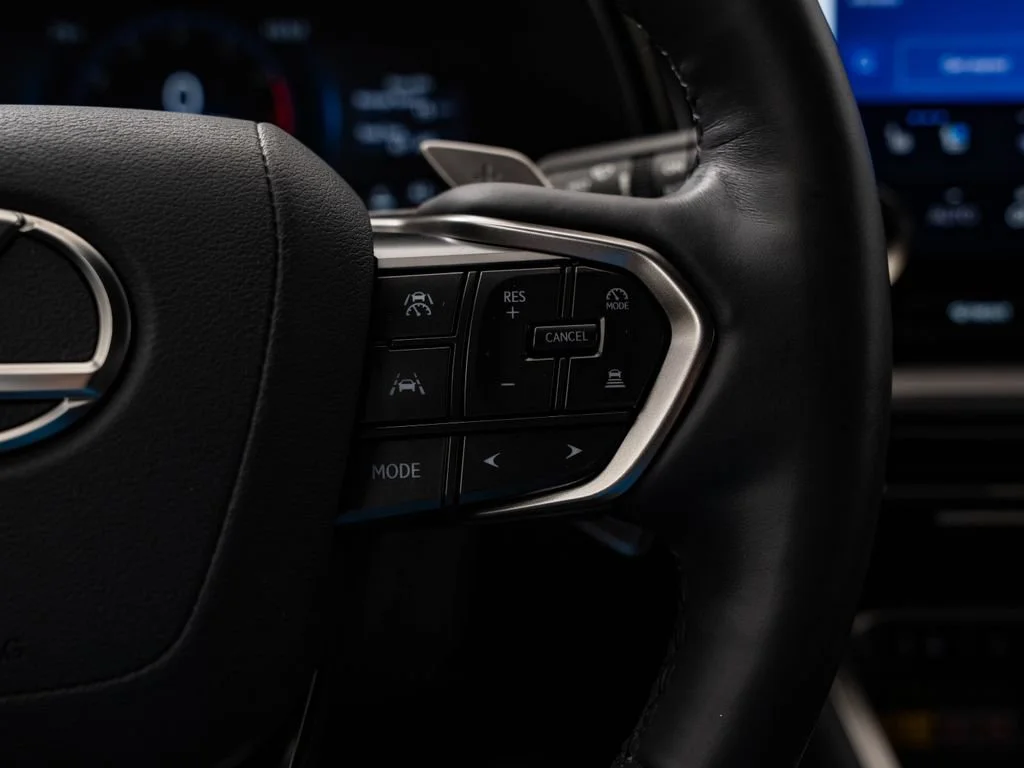Used 2024 Wind Chill Pearl Lexus 350 Premium image 30